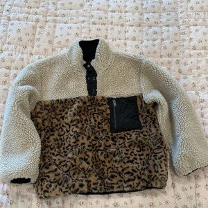 Rails XS leopard Sherpa fleece